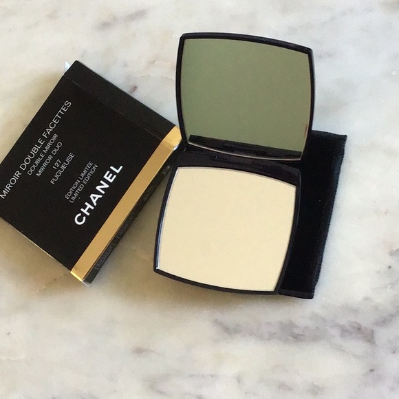 Chanel Code Couleur Limited Fugueuse #127 (blue) Mirror Duo Miroir New In Box - Picture 1 of 3